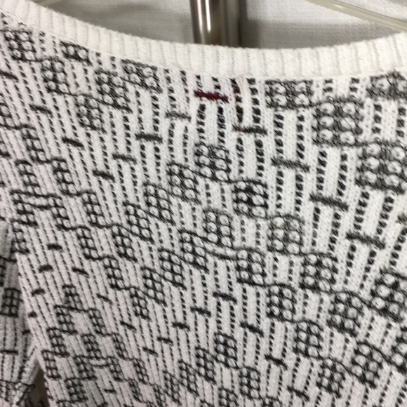 Ruby Rd White & Black Scoopneck Fringe Sweater - Picture 7 of 7